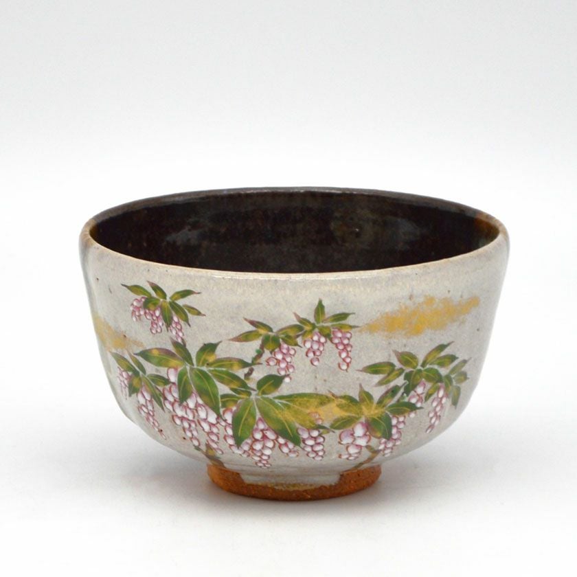 茶道具 抹茶茶碗（まっちゃちゃわん） 茶碗 掛分 馬酔木（アセビ） 中村 良二 抹茶茶碗は茶の湯文化である表千家・裏千家の茶道具や抹茶を専門に扱う千紀園（せんきえん）が通販で販売しています。茶会また初心者向けのお稽古用にご利用いただける抹茶碗です。贈り物・ギフトにも人気です。