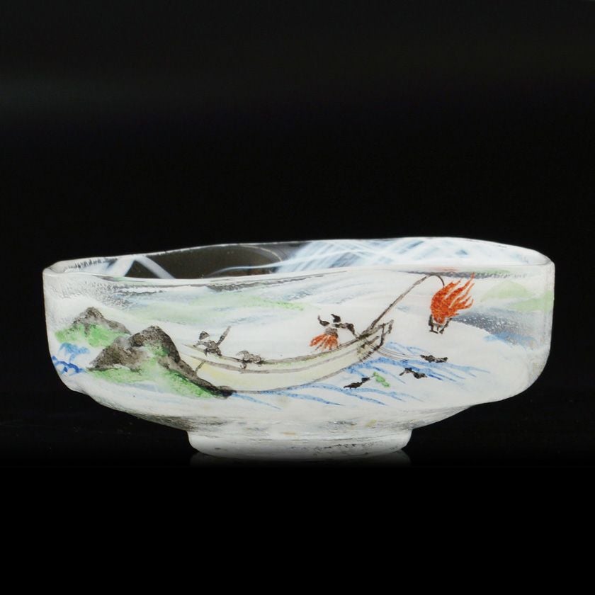 茶道具 平茶碗（ひらちゃわん） ガラス馬盥茶碗 鵜飼風景 今岡 都 抹茶茶碗は茶の湯文化である表千家・裏千家の茶道具や抹茶を専門に扱う千紀園（せんきえん）が通販で販売しています。茶会また初心者向けのお稽古用にご利用いただける抹茶碗です。贈り物・ギフトにも人気です。