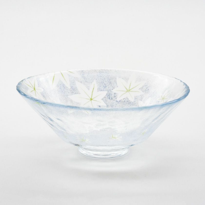 茶道具 平茶碗（ひらちゃわん） 平茶碗 義山 透青楓 （超耐熱） 山岡 善高 抹茶茶碗は茶の湯文化である表千家・裏千家の茶道具や抹茶を専門に扱う千紀園（せんきえん）が通販で販売しています。茶会また初心者向けのお稽古用にご利用いただける抹茶碗です。贈り物・ギフトにも人気です。