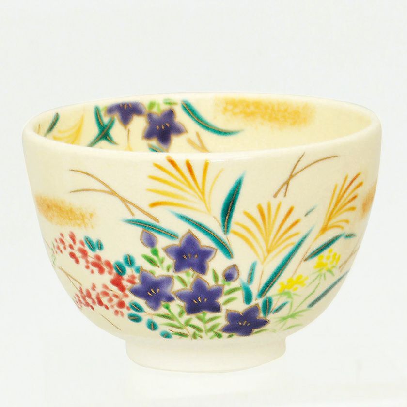 茶道具 抹茶茶碗（まっちゃちゃわん） 茶碗 色絵 秋草 加藤 起楽 抹茶茶碗は茶の湯文化である表千家・裏千家の茶道具や抹茶を専門に扱う千紀園（せんきえん）が通販で販売しています。茶会また初心者向けのお稽古用にご利用いただける抹茶碗です。贈り物・ギフトにも人気です。