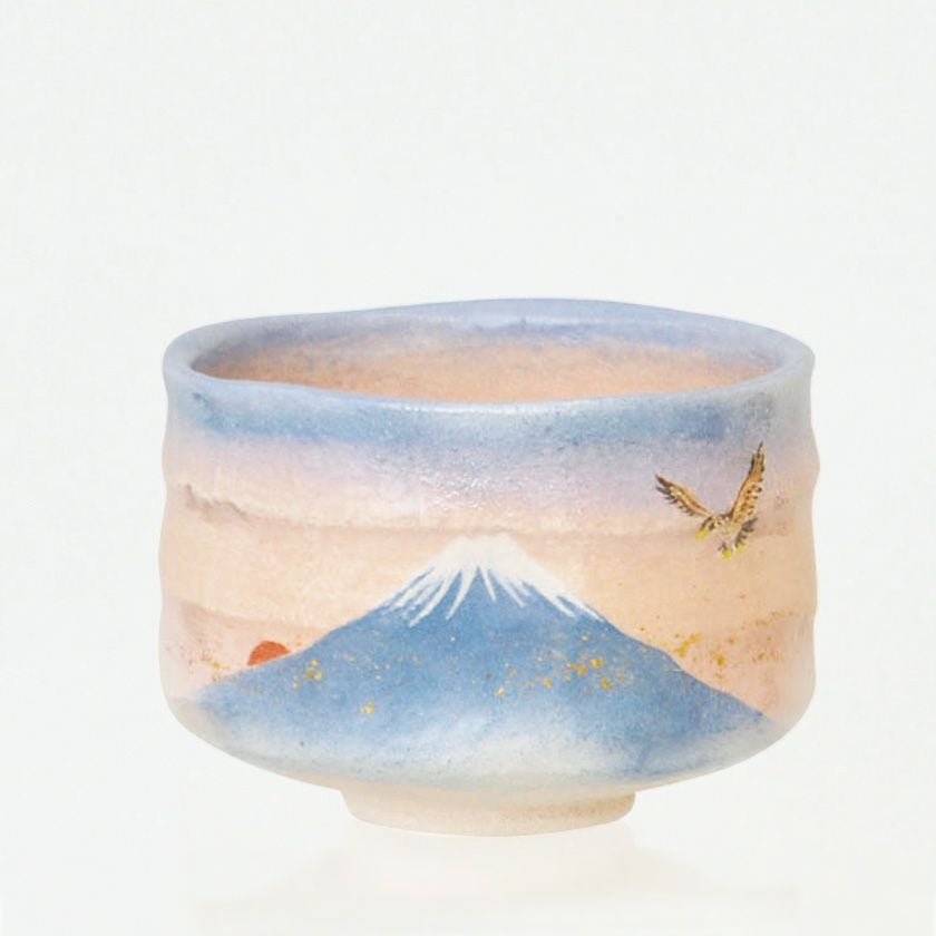 茶道具 楽茶碗（らくちゃわん） 茶碗 楽 彩色 初夢（一富士・二鷹・三茄子） 吉村楽入 歌会始 勅題 御題「夢」 抹茶茶碗は茶の湯文化である表千家・裏千家の茶道具や抹茶を専門に扱う千紀園（せんきえん）が通販で販売しています。茶会また初心者向けのお稽古用にご利用いただける抹茶碗です。贈り物・ギフトにも人気です。