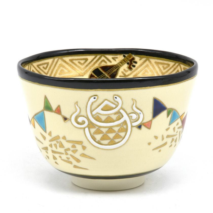 茶道具 抹茶茶碗（まっちゃちゃわん） 茶碗 鱗紋 巳 清閑寺窯 干支 巳（み、蛇、へび） 抹茶茶碗は茶の湯文化である表千家・裏千家の茶道具や抹茶を専門に扱う千紀園（せんきえん）が通販で販売しています。茶会また初心者向けのお稽古用にご利用いただける抹茶碗です。贈り物・ギフトにも人気です。