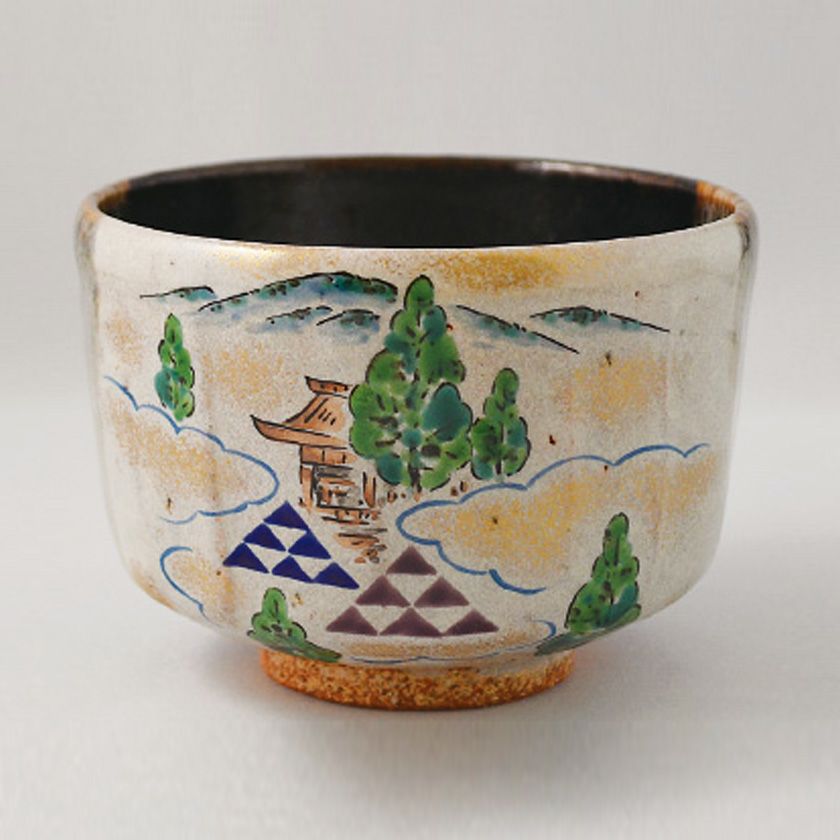 茶道具 抹茶茶碗（まっちゃちゃわん） 色絵掛分茶碗 巳 中村 良二 干支 巳（み、蛇、へび） 抹茶茶碗は茶の湯文化である表千家・裏千家の茶道具や抹茶を専門に扱う千紀園（せんきえん）が通販で販売しています。茶会また初心者向けのお稽古用にご利用いただける抹茶碗です。贈り物・ギフトにも人気です。