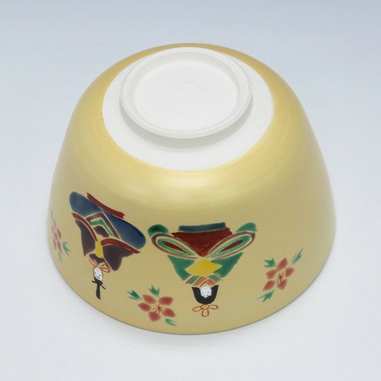 茶道具 抹茶茶碗（まっちゃちゃわん） 金地 雛人形 茶碗 中村 華峰  抹茶茶碗は茶の湯文化である表千家・裏千家の茶道具や抹茶を専門に扱う千紀園（せんきえん）が通販で販売しています。茶会また初心者向けのお稽古用にご利用いただける抹茶碗です。贈り物・ギフトにも人気です。