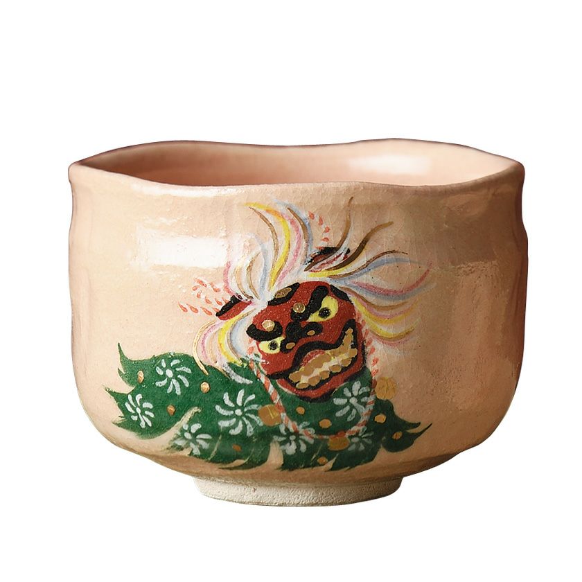 茶道具 抹茶茶碗（まっちゃちゃわん） 新春茶碗 獅子舞 吉村 楽入 抹茶茶碗は茶の湯文化である表千家・裏千家の茶道具や抹茶を専門に扱う千紀園（せんきえん）が通販で販売しています。茶会また初心者向けのお稽古用にご利用いただける抹茶碗です。贈り物・ギフトにも人気です。