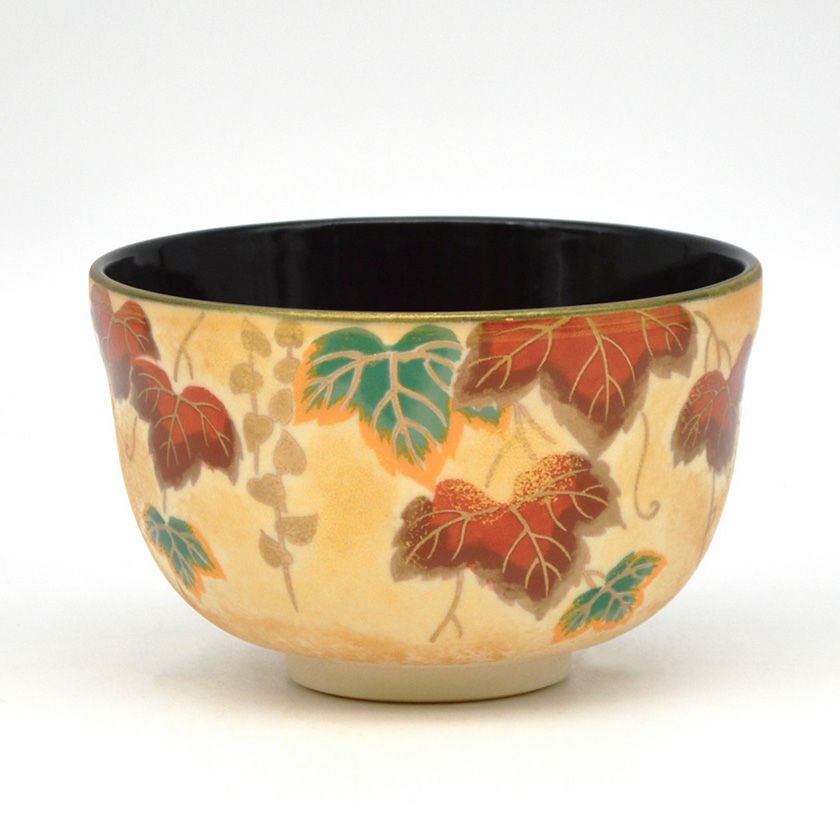 茶道具 抹茶茶碗（まっちゃちゃわん） 茶碗 金彩 蔦 宮地 英香 抹茶茶碗は茶の湯文化である表千家・裏千家の茶道具や抹茶を専門に扱う千紀園（せんきえん）が通販で販売しています。茶会また初心者向けのお稽古用にご利用いただける抹茶碗です。贈り物・ギフトにも人気です。