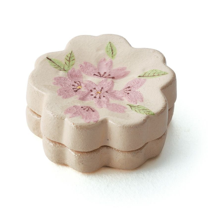 茶道具 香合（こうごう） 季節香合 桜花 吉村 楽入 | 千年の香り 千紀園