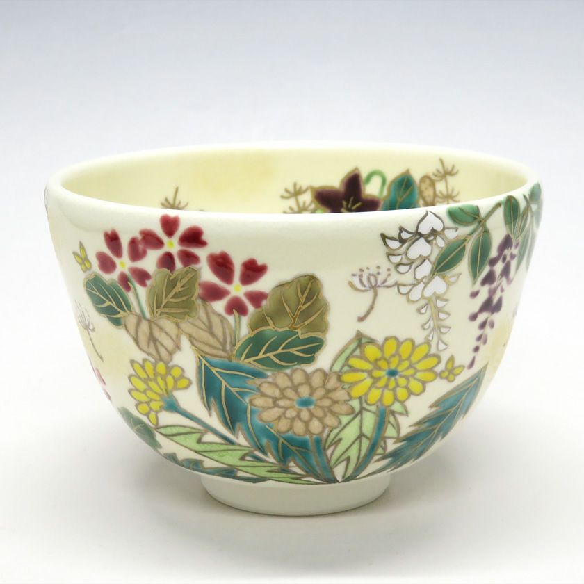 茶道具 抹茶茶碗（まっちゃちゃわん） 茶碗 色絵 春野 加藤 永山 抹茶茶碗は茶の湯文化である表千家・裏千家の茶道具や抹茶を専門に扱う千紀園（せんきえん）が通販で販売しています。茶会また初心者向けのお稽古用にご利用いただける抹茶碗です。贈り物・ギフトにも人気です。