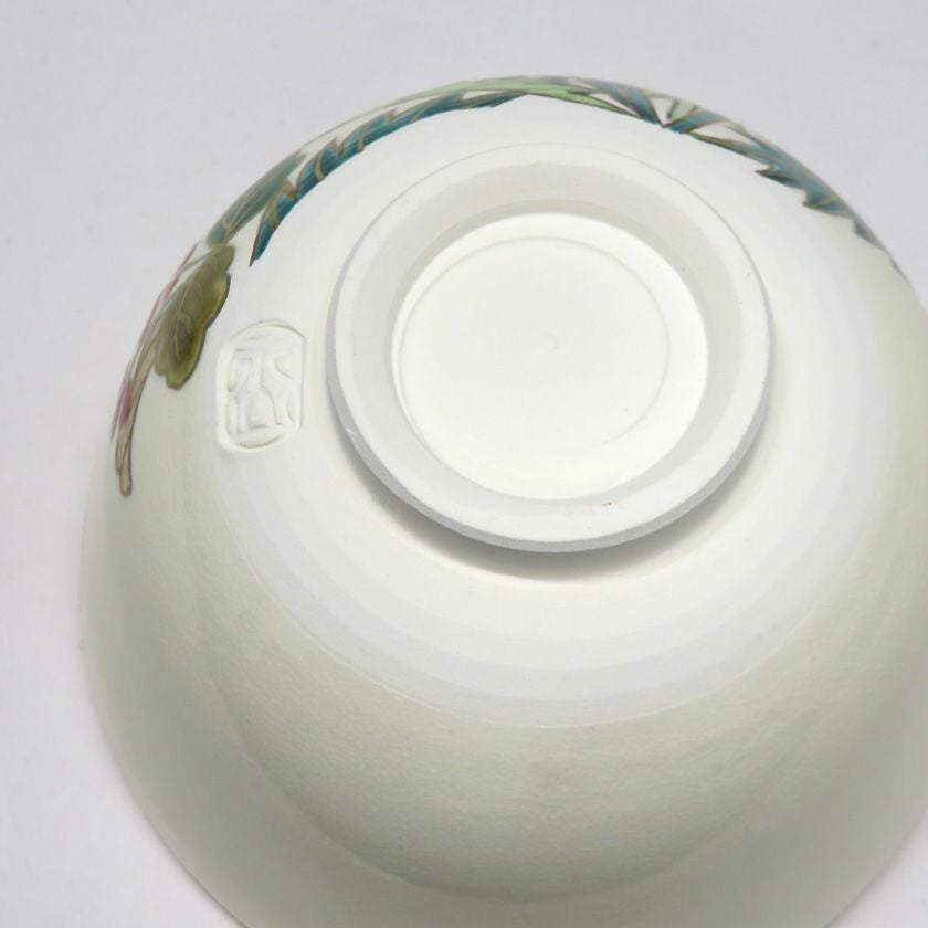 茶道具 抹茶茶碗（まっちゃちゃわん） 茶碗 色絵 春野 加藤 永山 抹茶茶碗は茶の湯文化である表千家・裏千家の茶道具や抹茶を専門に扱う千紀園（せんきえん）が通販で販売しています。茶会また初心者向けのお稽古用にご利用いただける抹茶碗です。贈り物・ギフトにも人気です。