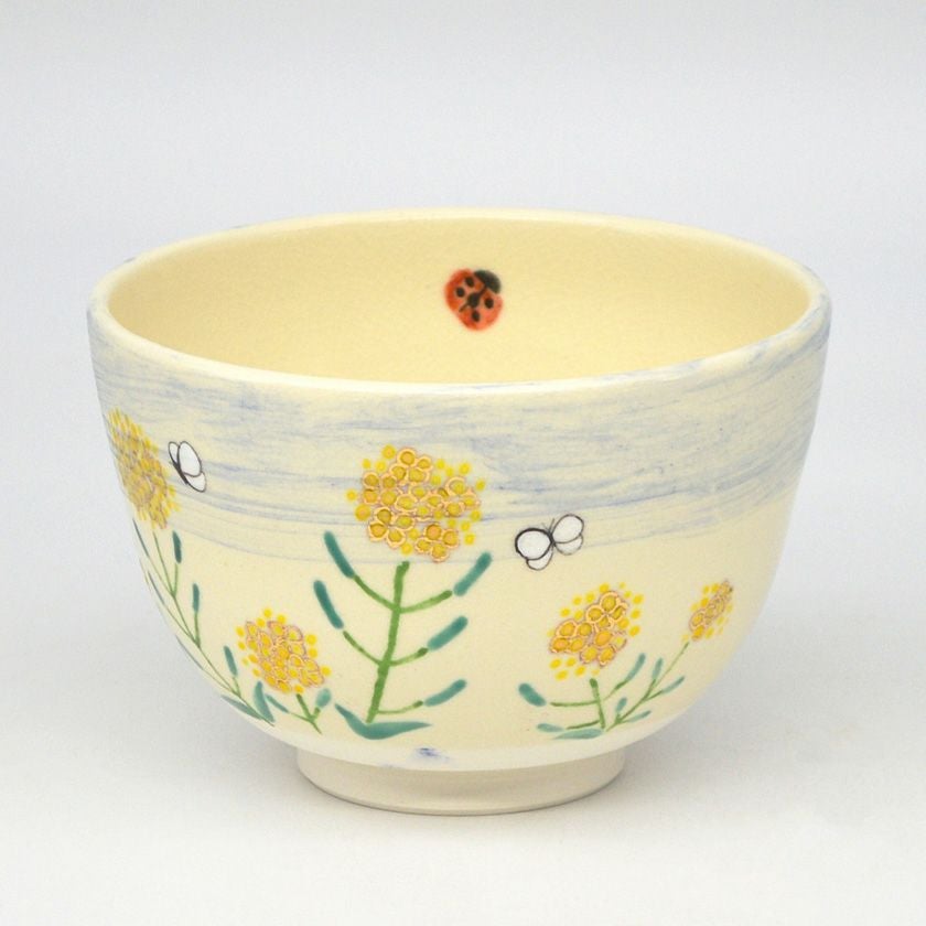 茶道具 抹茶茶碗（まっちゃちゃわん） 茶碗 仁清 菜の花畑 加藤 永真 抹茶茶碗は茶の湯文化である表千家・裏千家の茶道具や抹茶を専門に扱う千紀園（せんきえん）が通販で販売しています。茶会また初心者向けのお稽古用にご利用いただける抹茶碗です。贈り物・ギフトにも人気です。