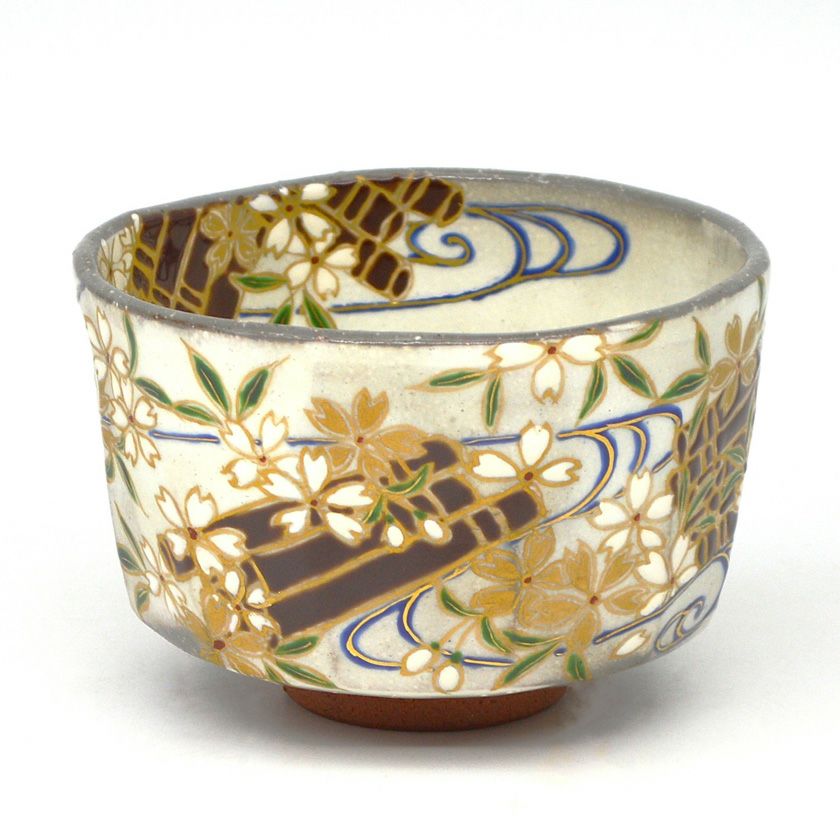 茶道具 抹茶茶碗（まっちゃちゃわん） 茶碗 乾山削ぎ 花筏 加藤 如水 抹茶茶碗は茶の湯文化である表千家・裏千家の茶道具や抹茶を専門に扱う千紀園（せんきえん）が通販で販売しています。茶会また初心者向けのお稽古用にご利用いただける抹茶碗です。贈り物・ギフトにも人気です。