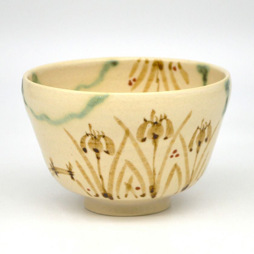 茶道具 抹茶茶碗（まっちゃちゃわん） 茶碗 弥七田織部 菖蒲 加藤 喜一 端午の節句 こどもの日 抹茶茶碗は茶の湯文化である表千家・裏千家の茶道具や抹茶を専門に扱う千紀園（せんきえん）が通販で販売しています。茶会また初心者向けのお稽古用にご利用いただける抹茶碗です。贈り物・ギフトにも人気です。