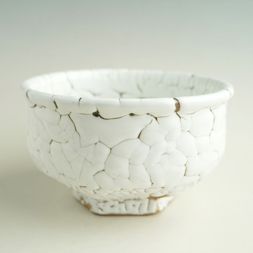 茶道具 抹茶茶碗（まっちゃちゃわん） 龍爪梅花皮 御所丸茶碗 日ノ出窯