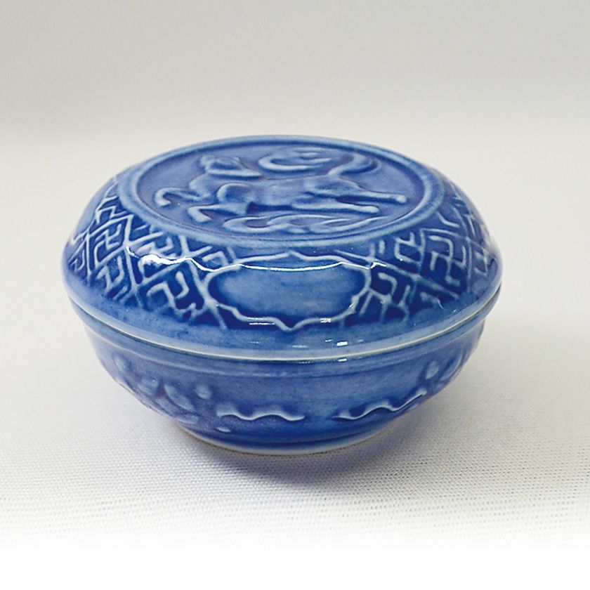 茶道具 浅黄交趾 香合 木箱付(メ1131) 茶道具 香合（こうごう） 桜木地文箱形香合 紅葉流水蒔絵 佐々木 麗峰