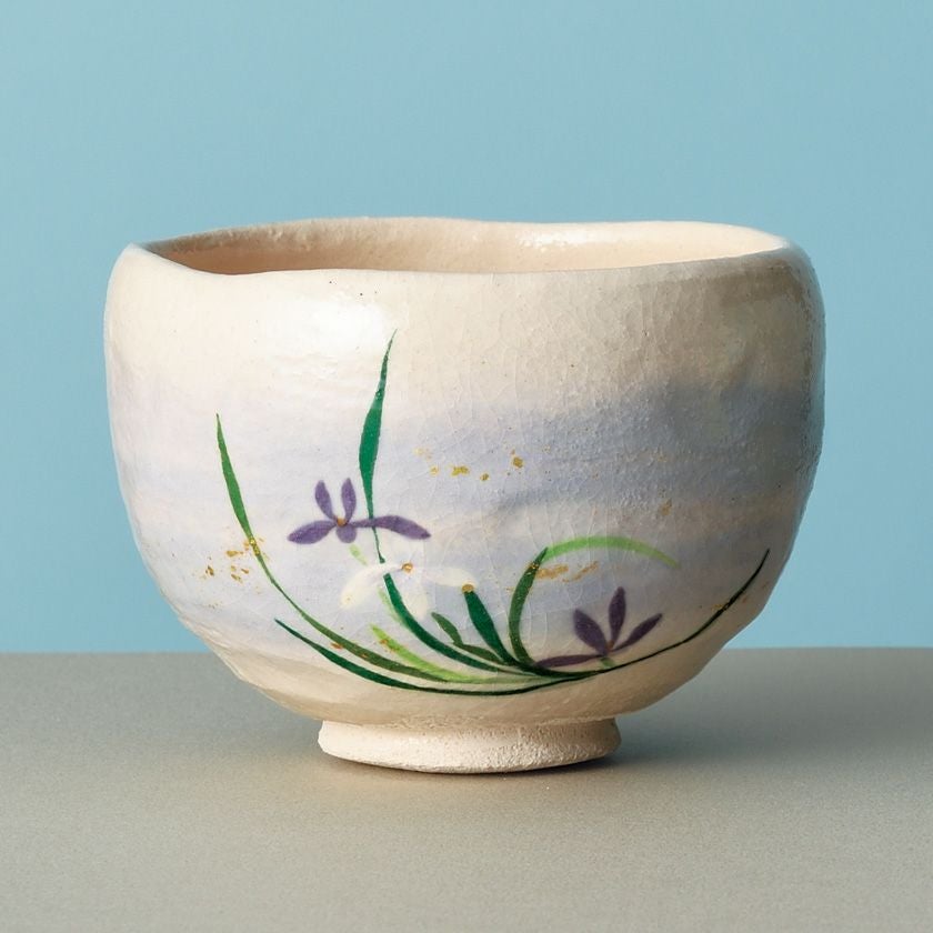 茶道具 抹茶茶碗（まっちゃちゃわん） 季節茶碗 春蘭 吉村 楽入 抹茶茶碗は茶の湯文化である表千家・裏千家の茶道具や抹茶を専門に扱う千紀園（せんきえん）が通販で販売しています。茶会また初心者向けのお稽古用にご利用いただける抹茶碗です。贈り物・ギフトにも人気です。